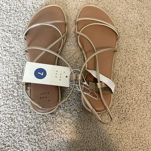 Target a new day brand sandals size 7